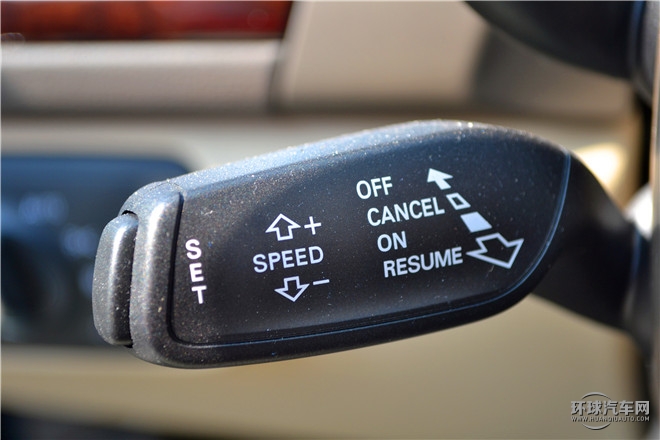 2016款 30 FSI 舒適型