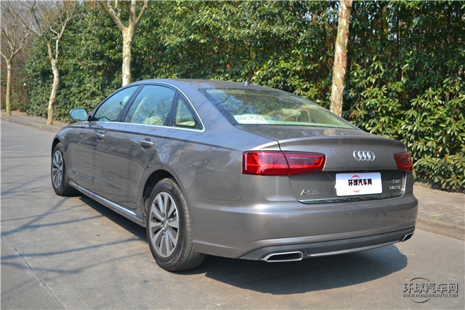 2016款 30 FSI 舒適型