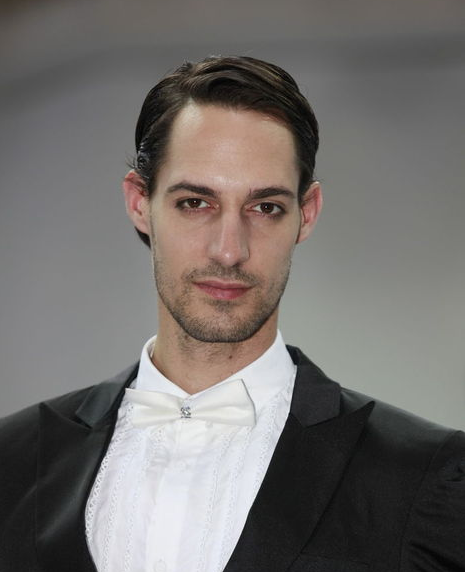 男人嫉妒女人尖叫 車展男模誘惑全場