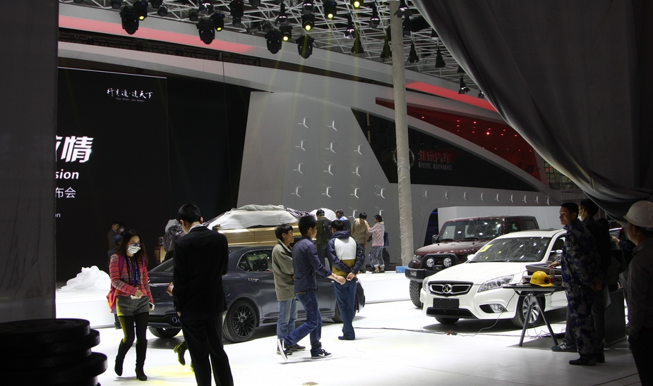 倒計時！展館內的水深火熱