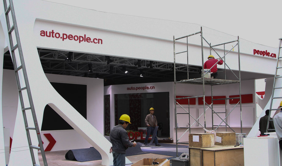 緊鑼密鼓 媒體展臺也不遜