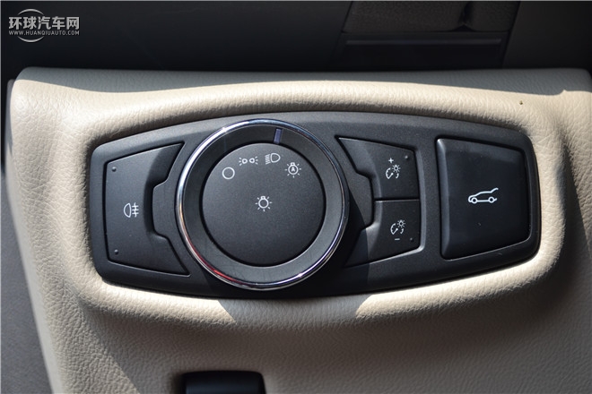 2015款 2.7T 四驅尊耀版