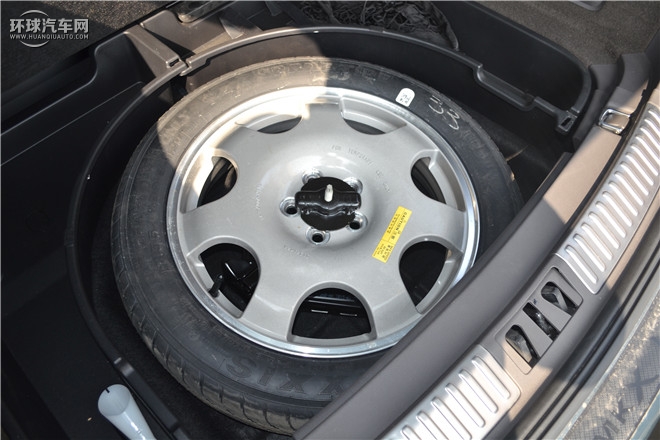 2015款 2.7T 四驅尊耀版