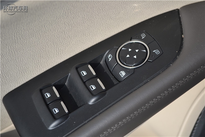 2015款 2.7T 四驅(qū)尊耀版