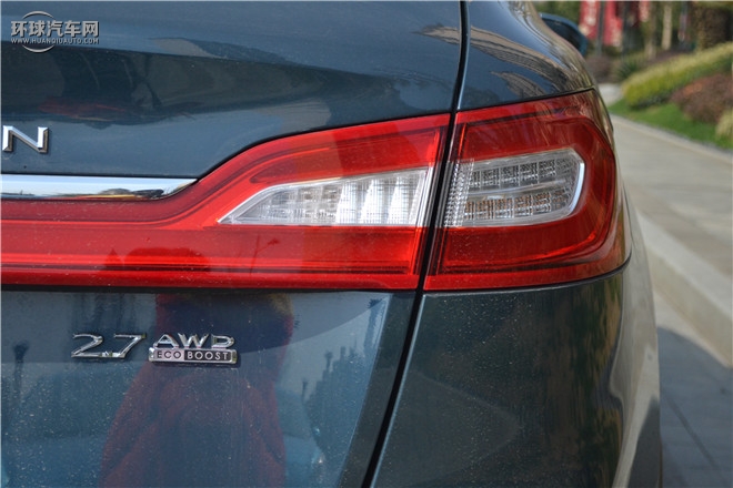 2015款 2.7T 四驅尊耀版