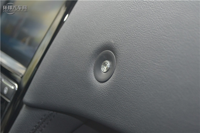 2016款 XJL 3.0 SC 四驅(qū)旗艦商務(wù)版