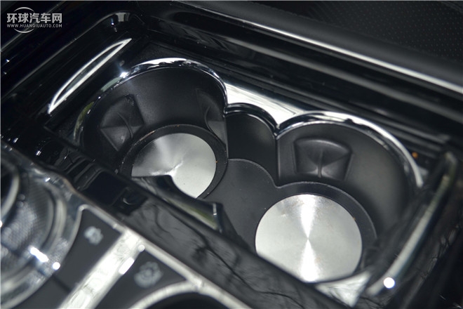 2016款 XJL 3.0 SC 四驅(qū)旗艦商務(wù)版