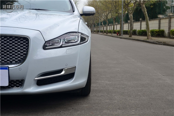 2016款 XJL 3.0 SC 四驅旗艦商務版