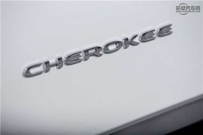 2016款 2.0L 智能版