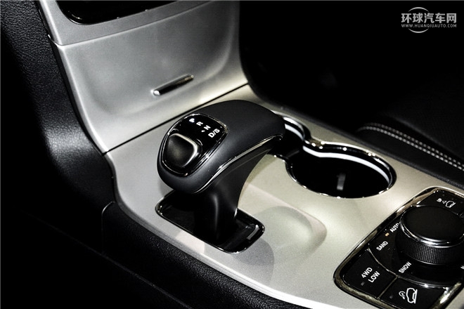 2015款 3.0L 旗艦尊悅版