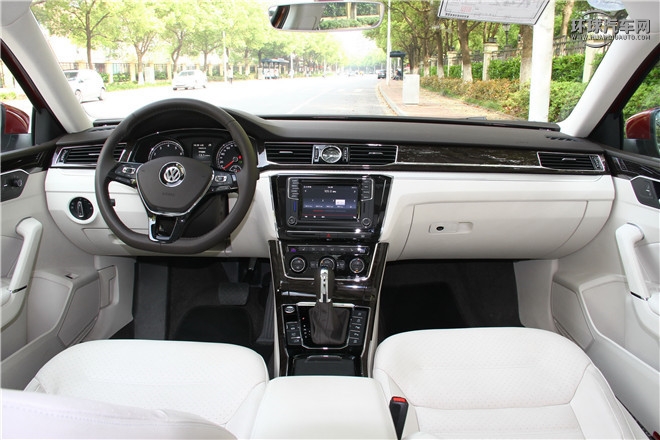 2016款 280TSI 手動尊雅版