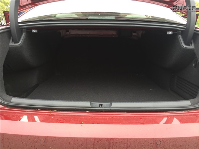 2016款 280TSI 手動尊雅版