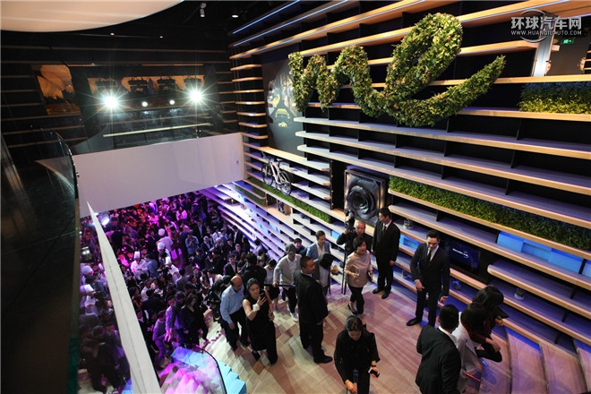 奔馳C級(jí)AMG 2015款 AMG C 63 S