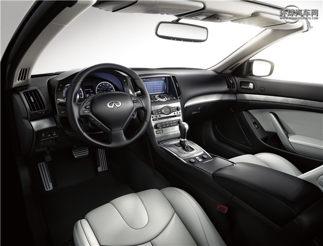 英菲尼迪Q60/3.7L