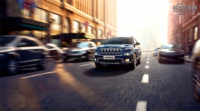 2016款 2.4L 專業版