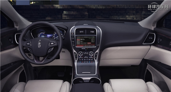 2015款 2.0T 兩驅尊享版