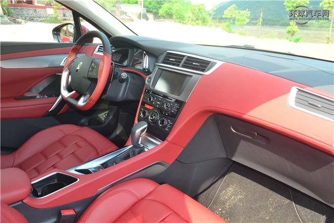 2016款 1.8T 自動尊享版THP200