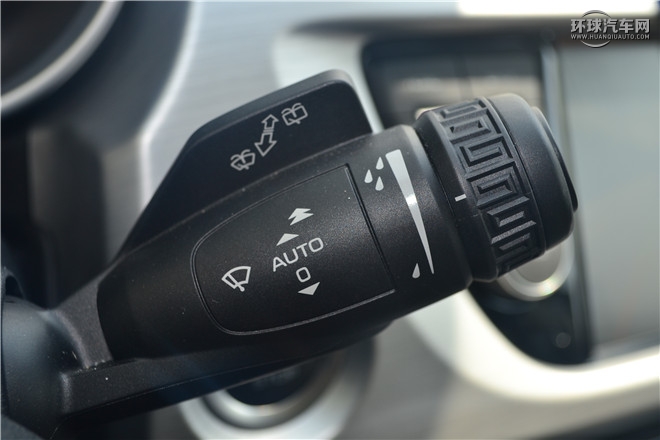 2016款 1.8TD 自動智尊型