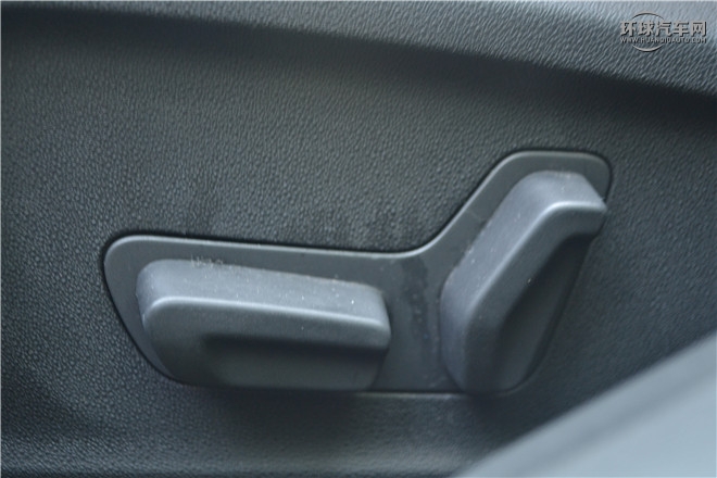 2016款 1.8T 尊享版THP200