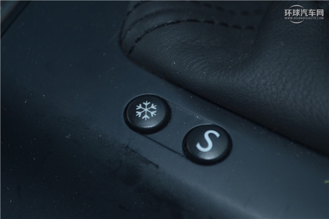 2016款 1.8T 尊享版THP200