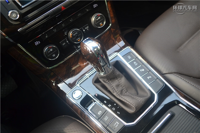 2016款 3.0L V6 DSG旗艦版