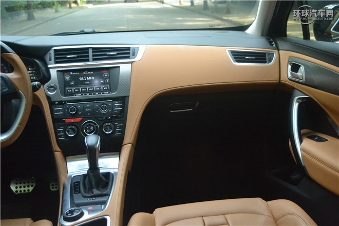 2016款 1.8T 尊享版THP200