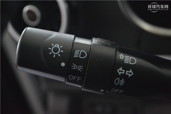 2016款 1.6L CVT智聯V版