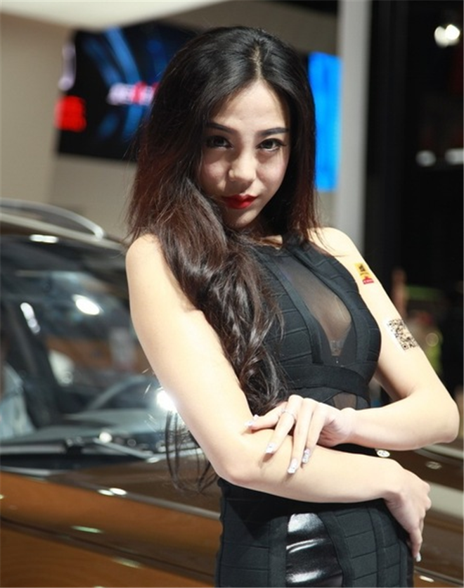 不經意的瞬間 歷屆車展走光大回放