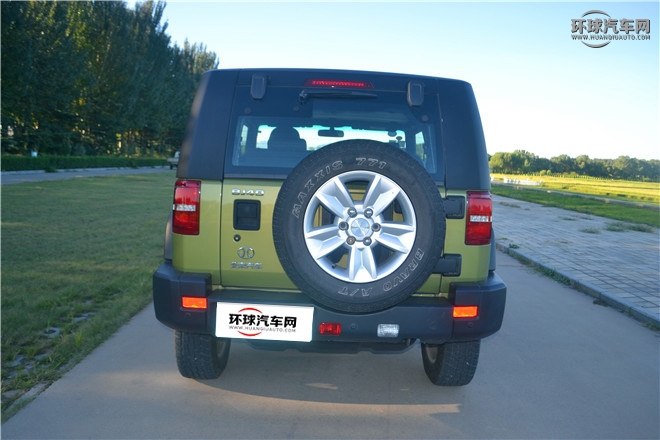 2014款 2.4L 手動征途版