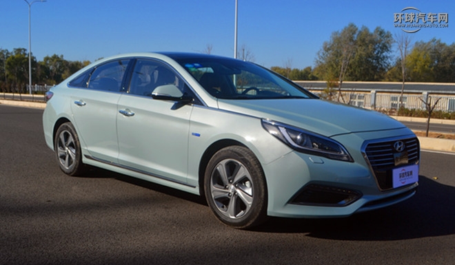 2016款 2.0L hybrid HS領先型