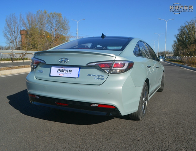 2016款 2.0L hybrid HS領先型