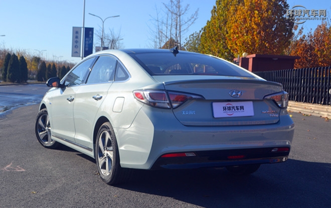 2016款 2.0L hybrid HS領先型