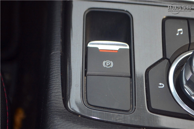 2015款 2.5L 自動四驅旗艦型