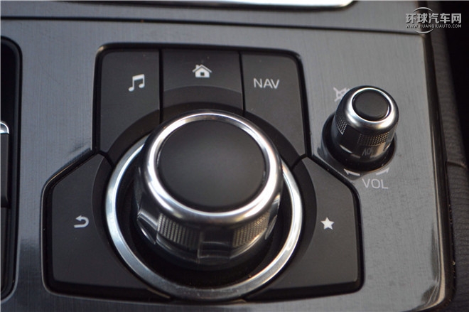 2015款 2.5L 自動四驅(qū)旗艦型