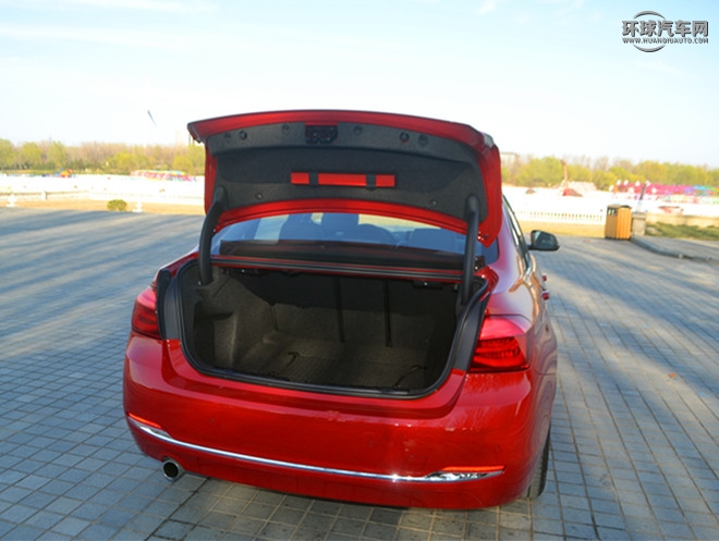 2017款 318Li 時尚型