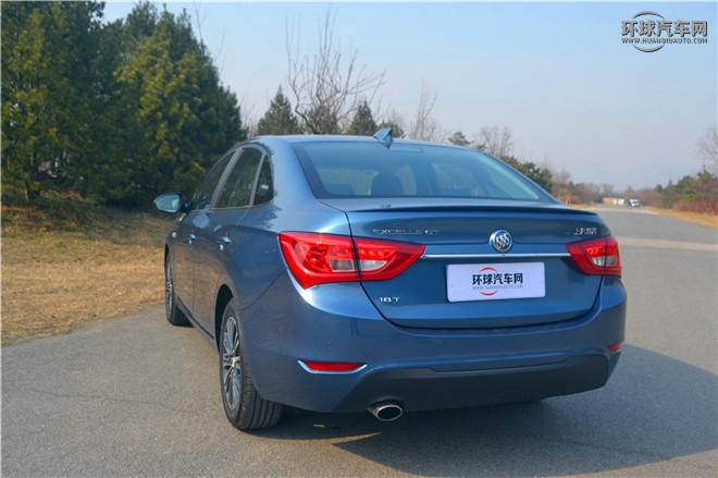 2016款 18T 雙離合運動旗艦型