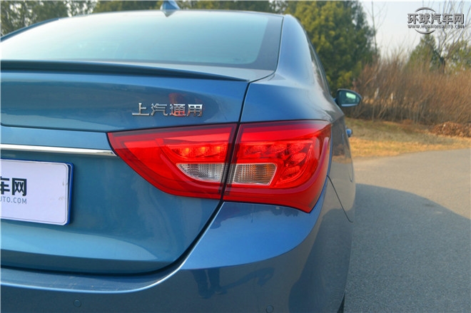 2016款 18T 雙離合運動旗艦型