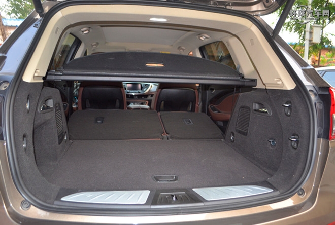 2017款 28T 四驅(qū)全能運動旗艦型