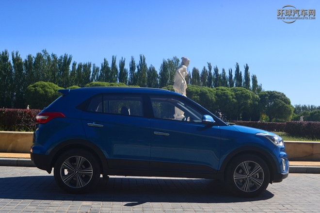 2015款 2.0L 自動四驅(qū)尊貴型DLX