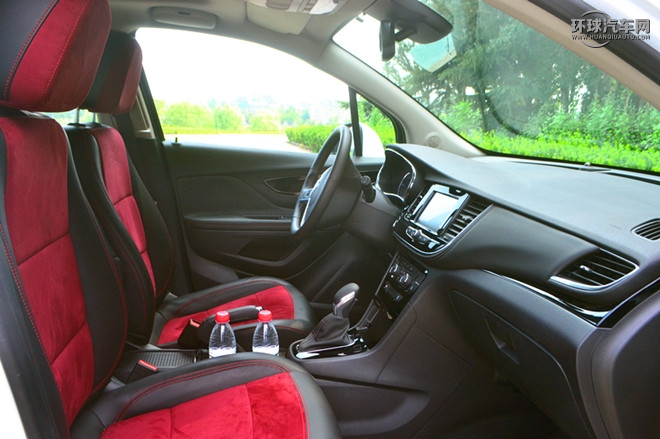 2016款 18T 自動兩驅(qū)都市精英型