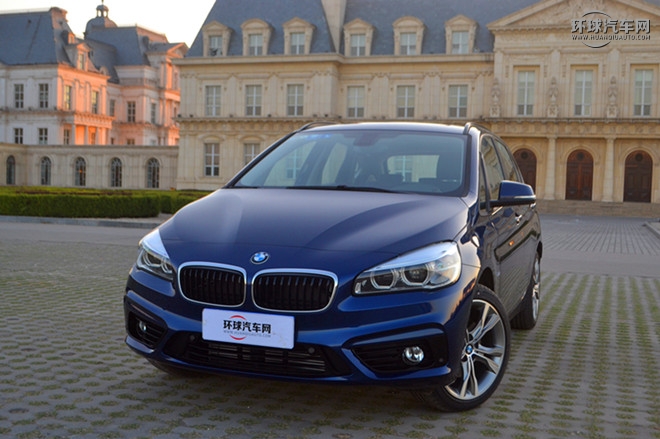 2016款 218i 運動設(shè)計套裝