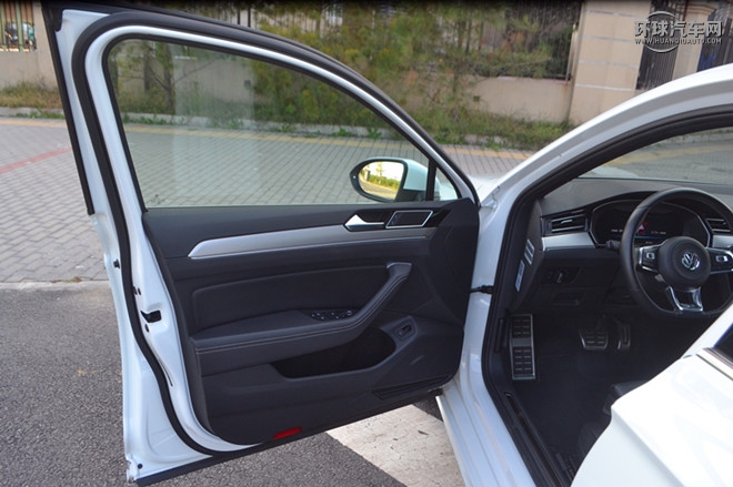 2016款 380TSI 兩驅(qū)逸行版