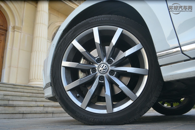 2016款 380TSI 兩驅逸行版