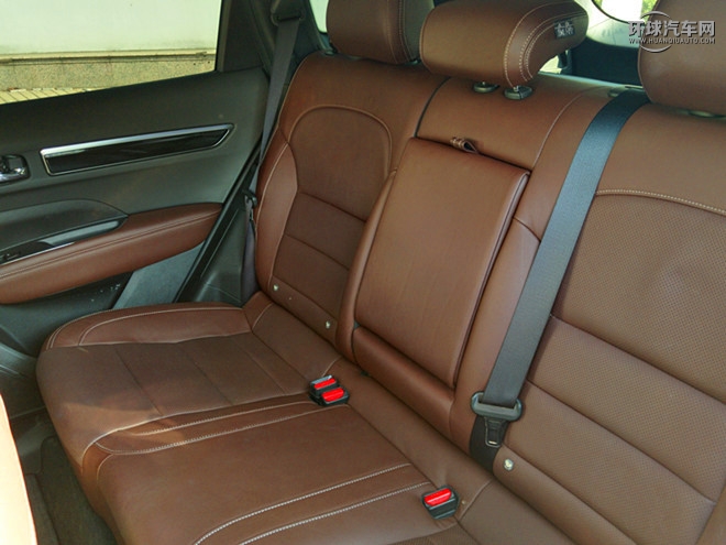 2017款 2.5L 四驅至尊版