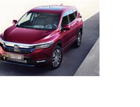 褪下保護殼的本真色彩，是皓影給我十萬加的安心陪伴！