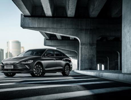 夠年輕、夠運動 菲斯塔純電動讓你忠于自己