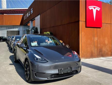特斯拉在上海舉行中國制造Model Y、全新Model 3首發(fā)試駕會