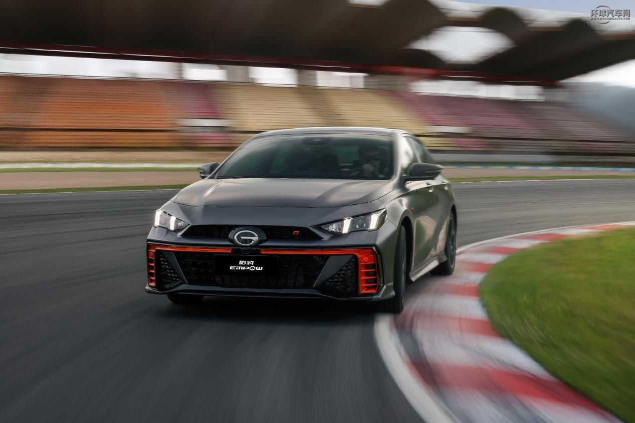 年度十佳發動機，中國影豹1.5T GDI&2.0ATK發動機閃耀“中國心”